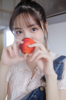 掀美女裙子游戏